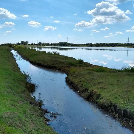 Watercress Barns Appartement Sittingbourne Buitenkant foto